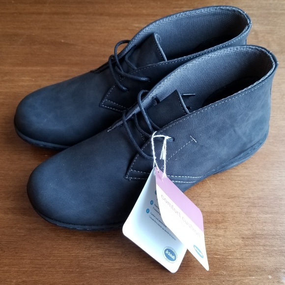 dr scholl's chukka boots